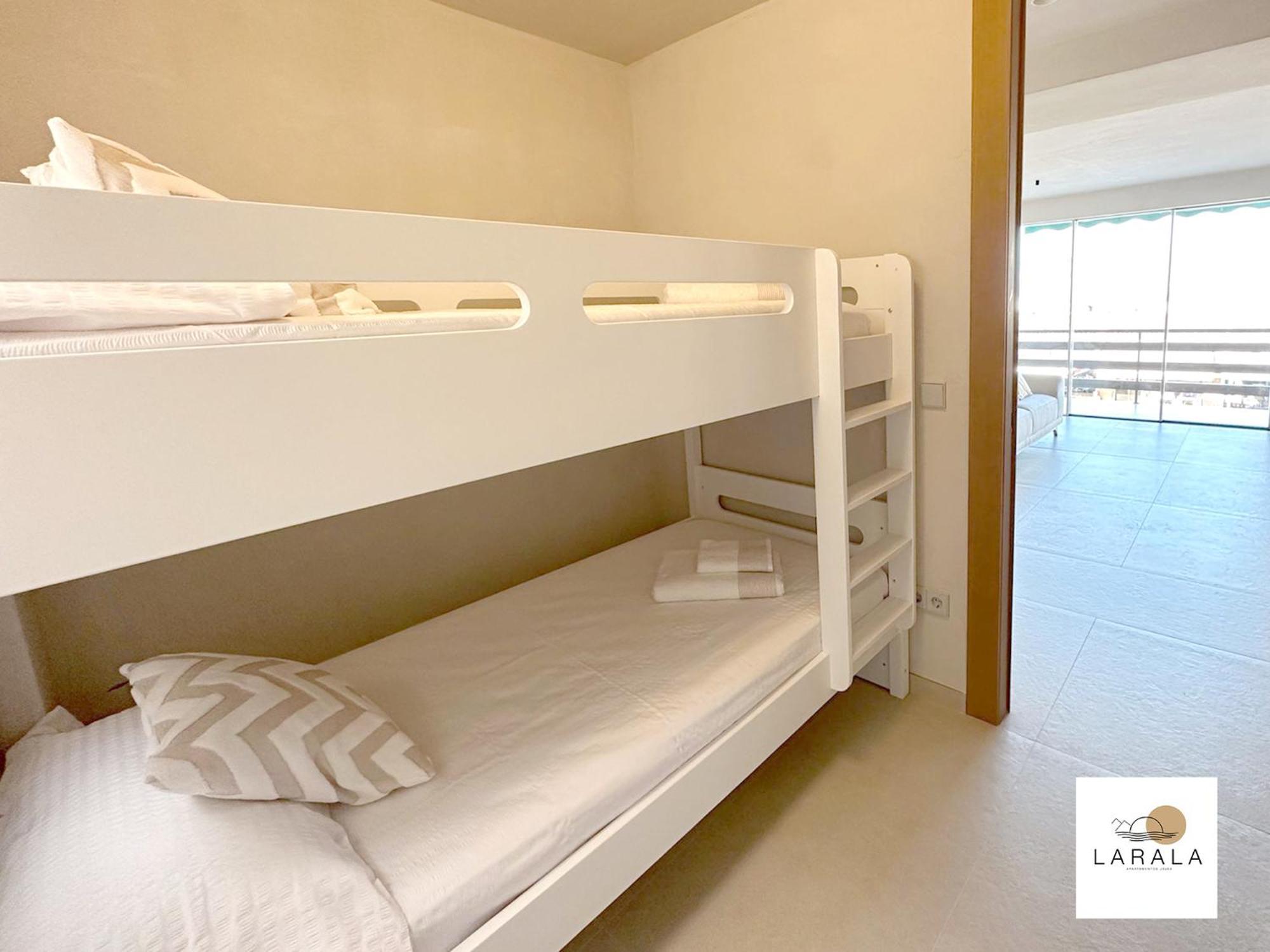 Larala 02 - Nuevo Apartamento En La Playa Del Arenal Con Vistas Al Mar Jávea Екстериор снимка